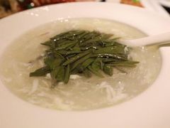 莼菜银鱼羹-杭州和达希尔顿逸林酒店·和园中餐厅-杭帮菜名店