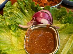 -明洞阿姨·韩式酱蟹烤肉·创意料理(三元桥店)