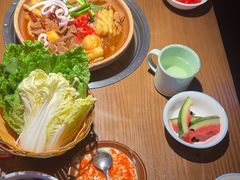 -蔡婶牛腩牛杂煲(长安万科店)