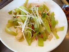 清炒佛手瓜百合-SUSU·苏苏(四合院创始店)