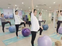 -爱尔乐美孕产瑜伽·普拉提