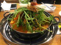 -喇喇排骨火锅·传统韩式脊骨汤(望京西园总店)