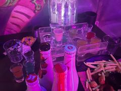 -vimi便利店酒吧