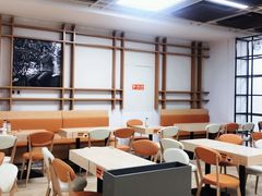 -鱼你在一起(国贸中海广场店)