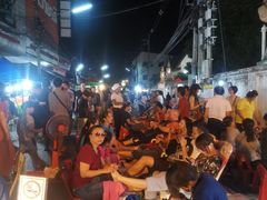 -周日夜市