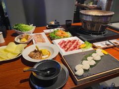 -山之屋炭火烧肉·生啤畅饮(大朗万科中央公园店)