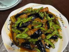 豆角烧茄子-金卯白肉罩火烧