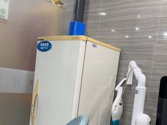 -上海仁爱医院口腔科 · 种植