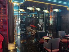 -屋有岛沉浸游戏旗舰店(中山公园店)