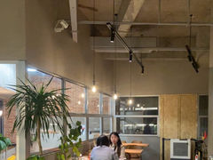 -三勾JJJ Burger&Coffee(梅溪湖店)