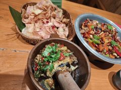 -老滇山寨•云南特色菜•地方菜•民族风情歌舞表演(金碧店)