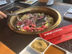 -牛鲜盛齐齐哈尔烤肉(曹路店)