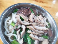 大肠头粉-守英猪脏粉(仓桥街店)