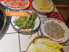 -贤合庄卤味火锅(勒泰中心店)