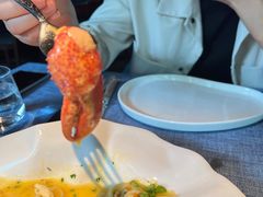 -弦月窗LUNETTE BY AMANDA(复兴路店)