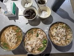 -正宗杨记普洱酸醋米线(总店)