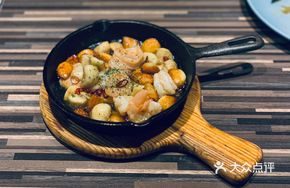 Shrimp Baked in Olive Oil