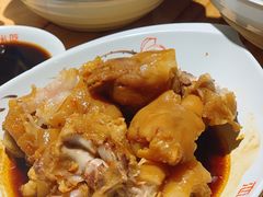 红烧猪蹄-恋萍小吃(时代店)