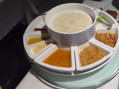 -羲和雅苑•北京烤鸭(陆家嘴中心店)
