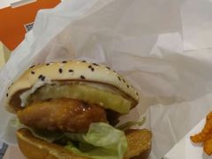 菠萝鸡腿堡-德克士(五洲餐厅)
