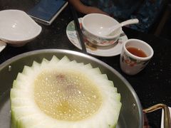 -得意咚瓜·顺德鱼生·冬瓜火锅(深圳首店)