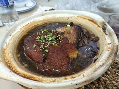 -老码头黑皮肘子锅包肉熏酱水饺(文政街店)