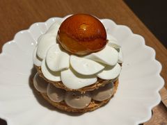 -VERIE BAKEHOUSE