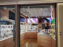 -4iNLOOK美瞳店(中山公园龙之梦店)