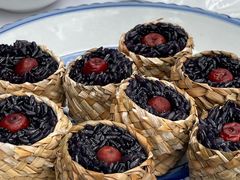 畲乡乌米饭-畲乡一品鱼府土菜馆