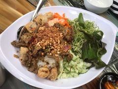 烤猪肉凉拌河粉-Le Chalet Dalat
