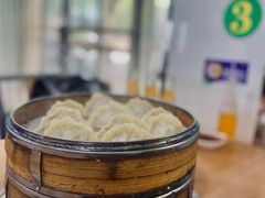 -清真老铁家灌汤包
