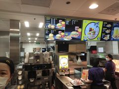 -麦当劳(轻轨曹杨路店)