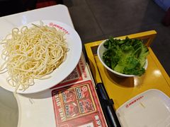 -何师傅美蛙鱼头(汉街店)