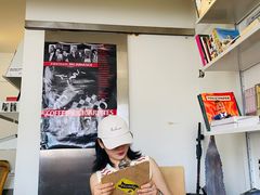 -巴浪鱼咖啡馆 Local Fish