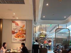 -港丽餐厅(来福士店)