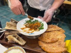 -乡村馕坑肉·烧烤·新疆菜·本地人更爱吃(阿勒泰首店)