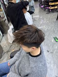 -藤野造型烫染·漂发