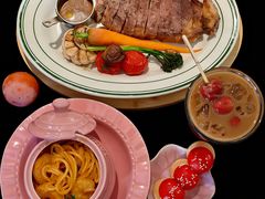 -ins森林童话餐厅coffee&bistro