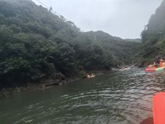 -安吉龙王山峡谷漂流