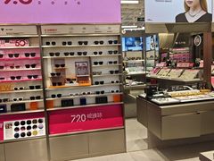 -LOHO眼镜(北京富力广场店)