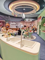 -奈尔宝家庭中心·亲子餐厅(北京东坝万达店)