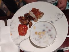 -亚特兰蒂斯-番红花海鲜自助餐厅·鲜活海鲜·小火锅