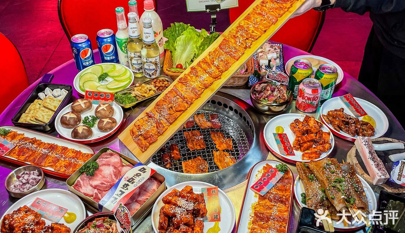不愧是成都亚洲烤肉王❗️把Rap演唱会搬来了💥 