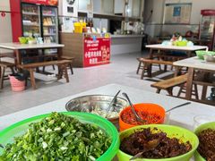 -小倪羊肉米线馆