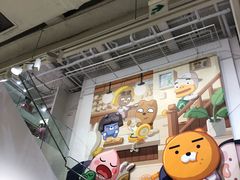 -KAKAO FRIENDS(弘大店)
