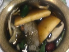 -小背篓菌汤火锅(济阳店)