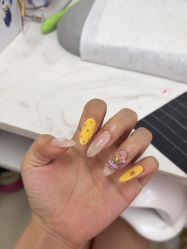 -尤米一站式美甲美睫