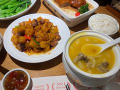 -顺风汤馆·广府粤菜(江宸天街店)