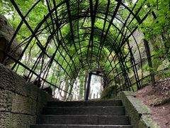 -蛇蟠岛