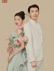 -乐派诗婚纱摄影